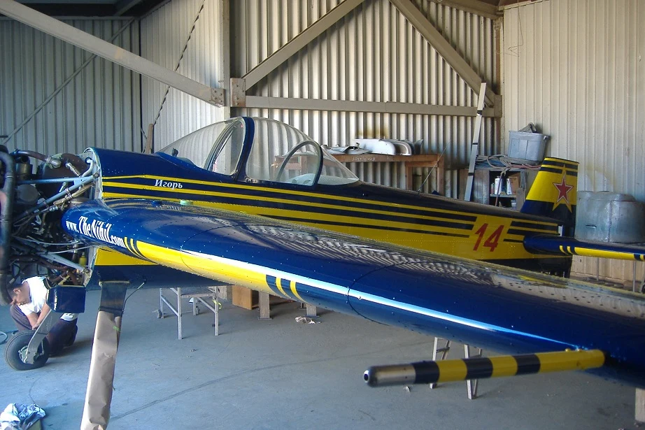 Aircraft paint project · 05